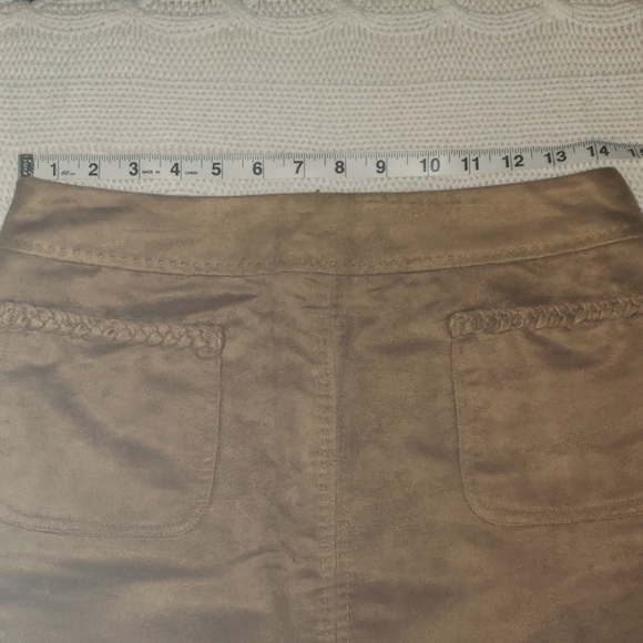 Cato tan skirt - Picture 4 of 4